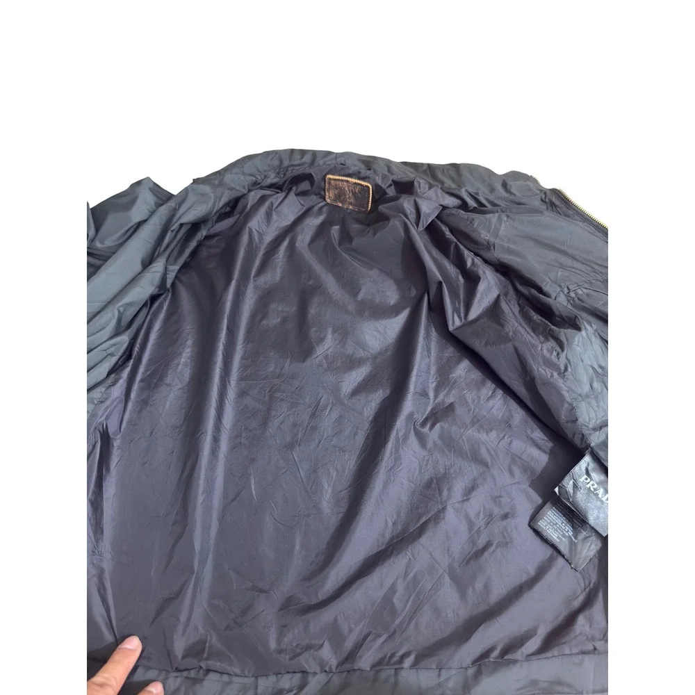 Prada Milano Black Nylon Windbreaker Jacket Packable Hood Triangle Logo Mens 46